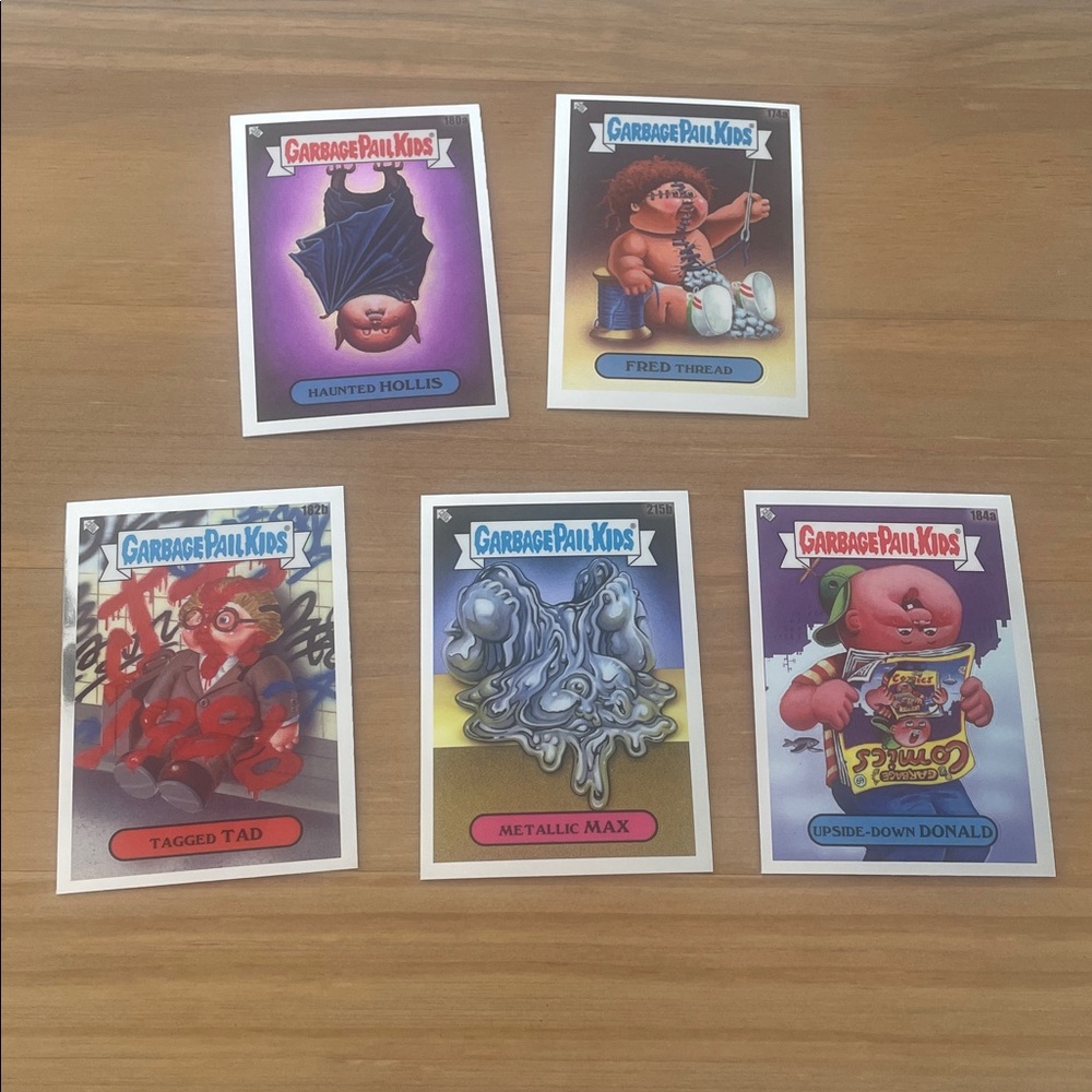 ✨10/$10 GPK SALE✨ Garbage Pail Kids Trading Cards Set 9